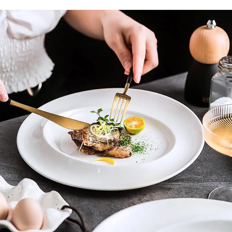 Home Cooking Dinner - Simple Round Cutlery Ceramic Pasta Steak