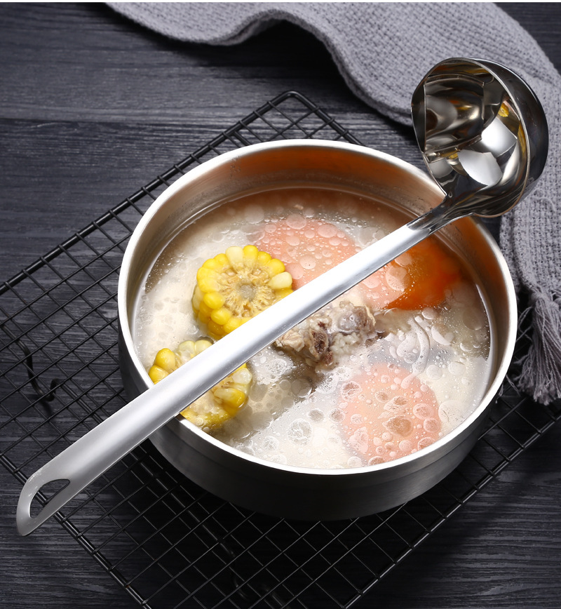 Home Cooking Dinner - Long Handle Oil Soup Separate Spoon